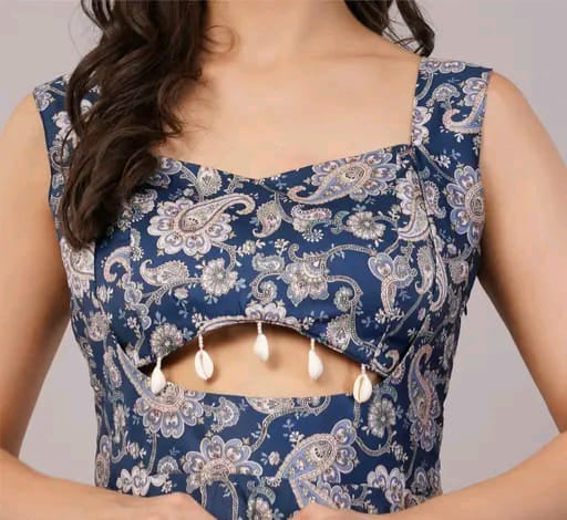 Pretty Graceful Women Dress