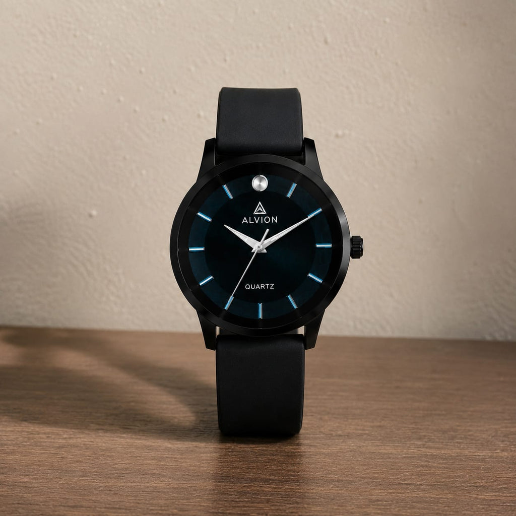 Minimalist Men's Analog Quartz Watch with Soft Silicone Strap | 44mm Dial | Brown