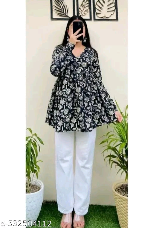 TOP BLACK